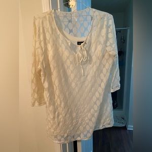 White lace 3/4 sleeve shirt